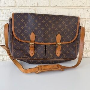 Louis Vuitton Brown Monogram Bag